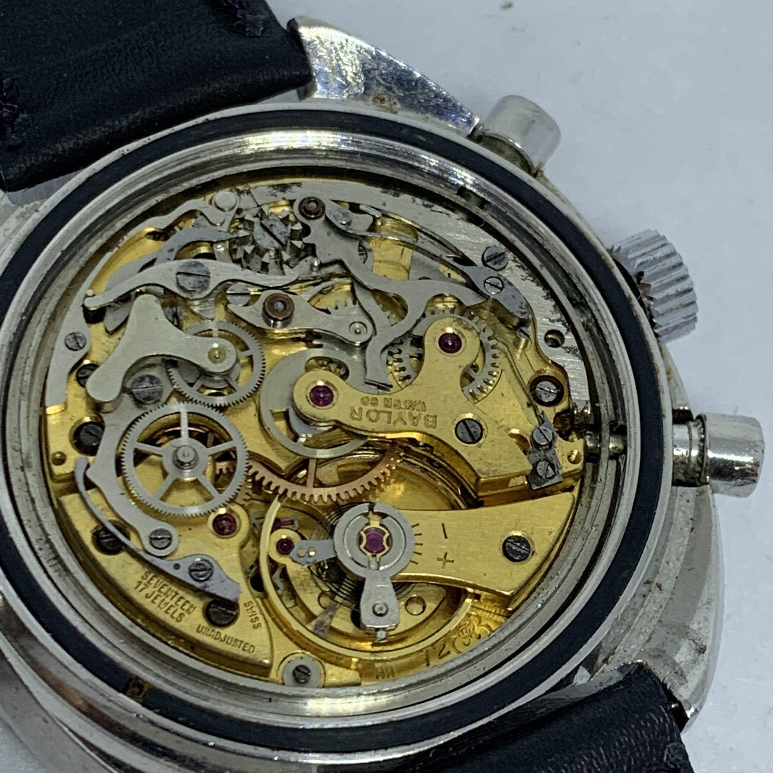 BAYLOR DIVER CHRONOGRAPH MANUAL WIND MOVEMENT VALJOUX 72