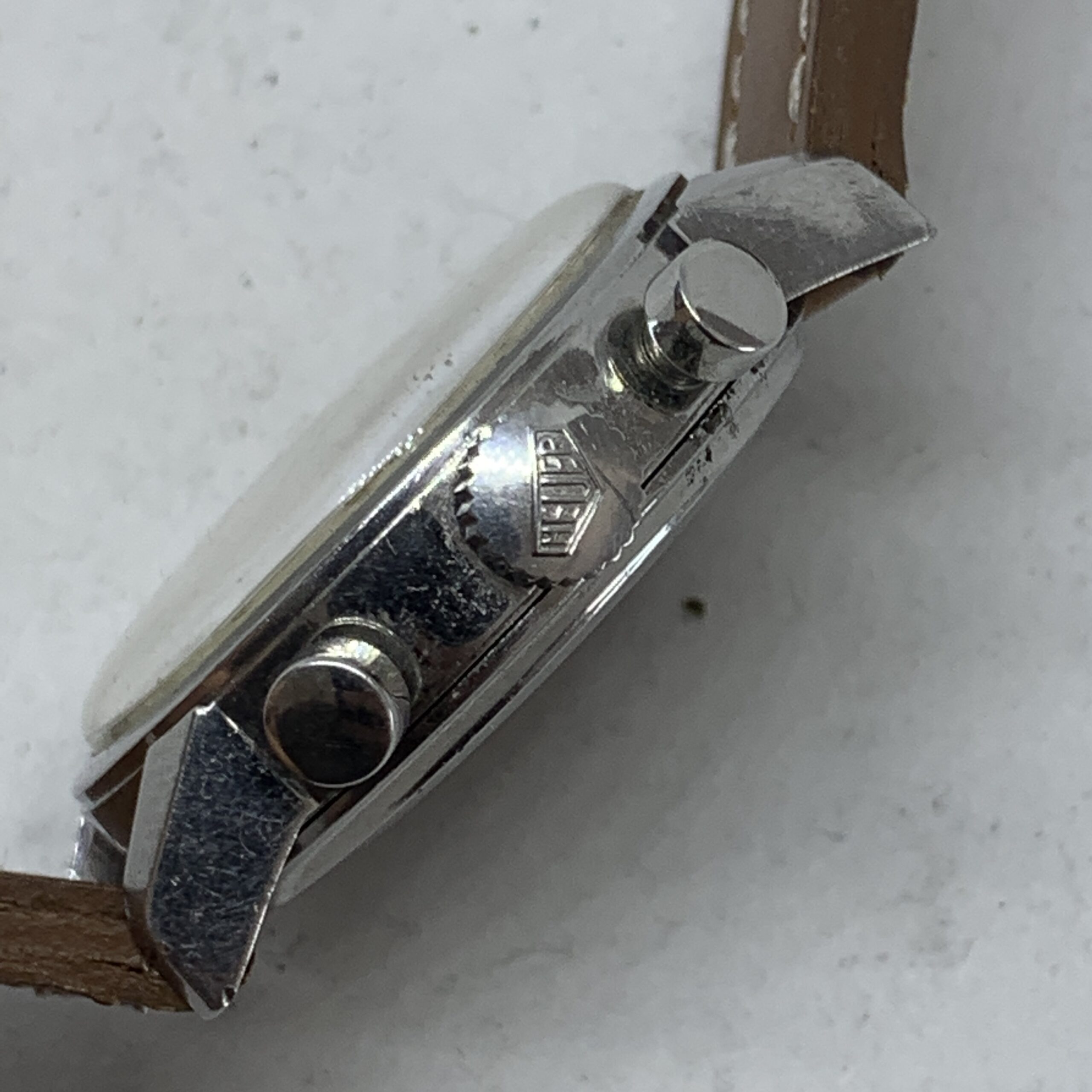 HEUER TRIPLE DATE CHRONOGRAPH MANUAL WIND MOVEMENT