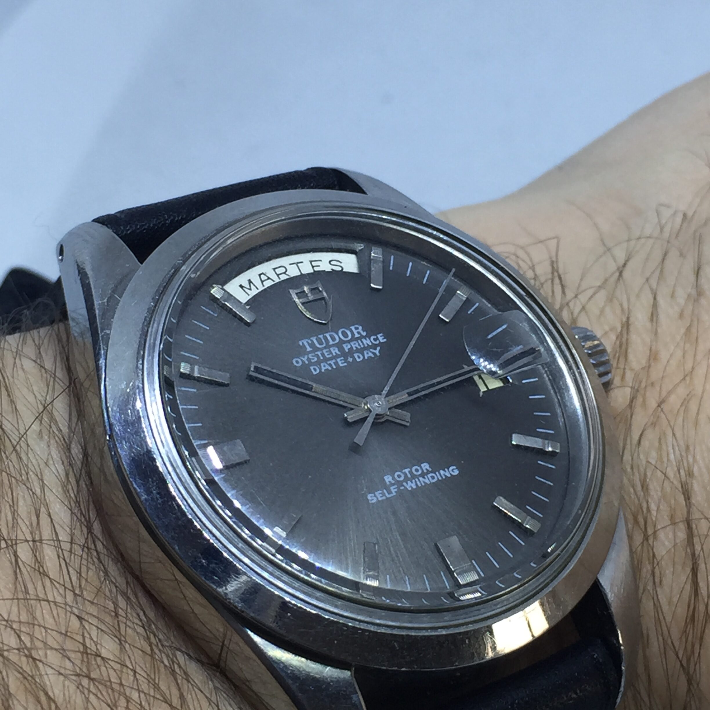 TUDOR JUMBO DAY-DATE REF 7017/0 AUTOMATIC MOVEMENT 38MM GREY DIAL