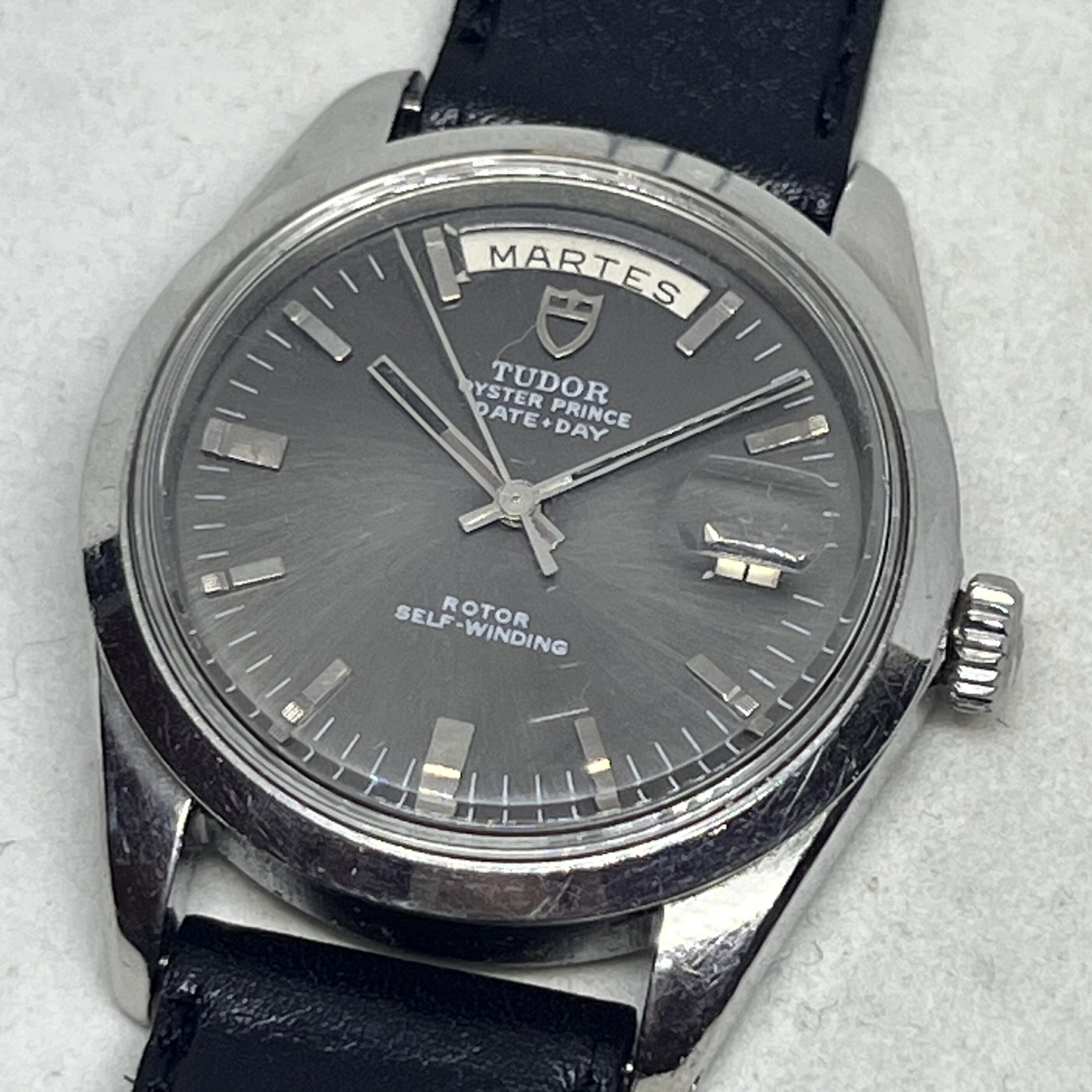 TUDOR JUMBO DAY-DATE REF 7017/0 AUTOMATIC MOVEMENT 38MM GREY DIAL