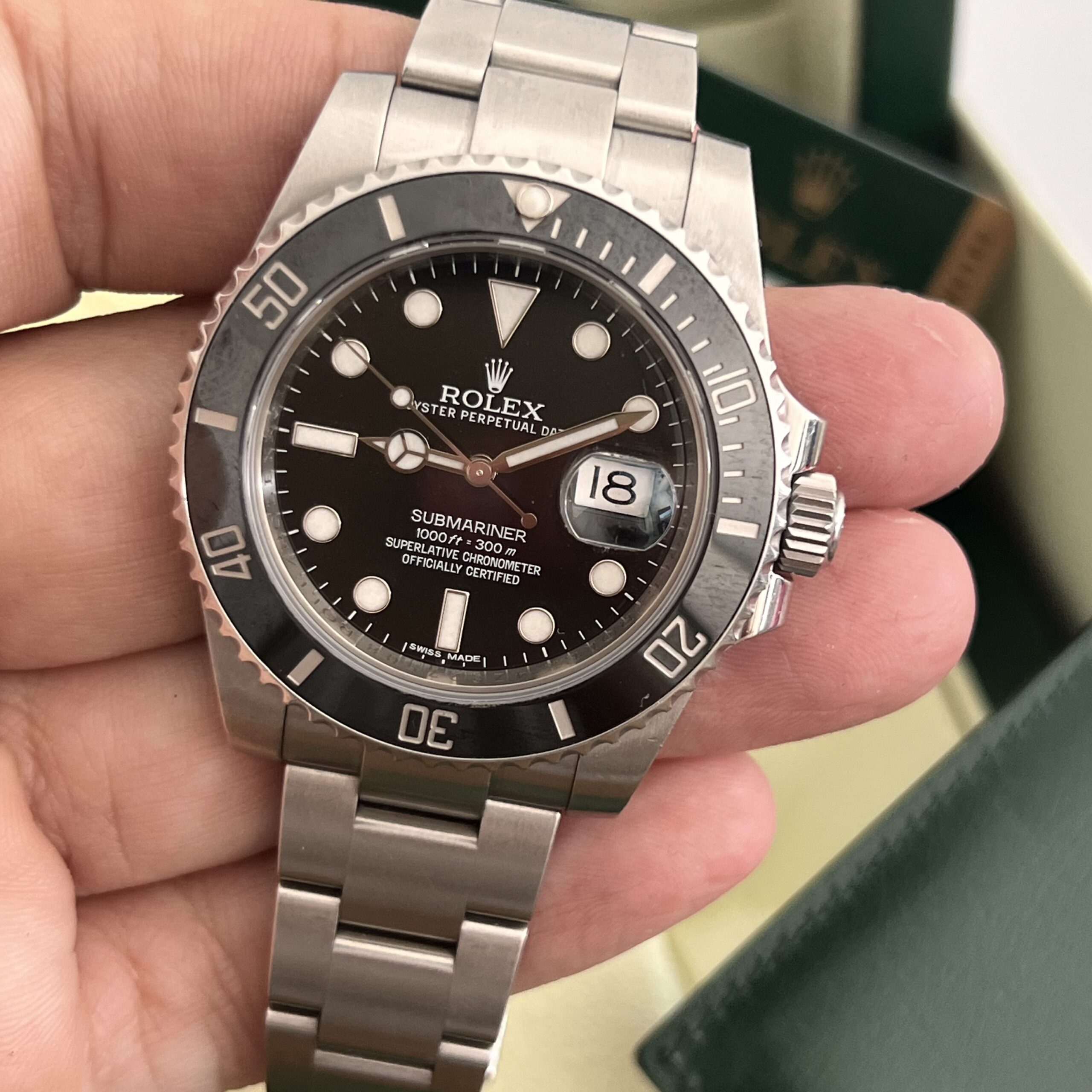 ROLEX SUBMARINER REF 116610 AUTOMATIC MOVEMENT WITH PAPERS FROM 2014 40MM