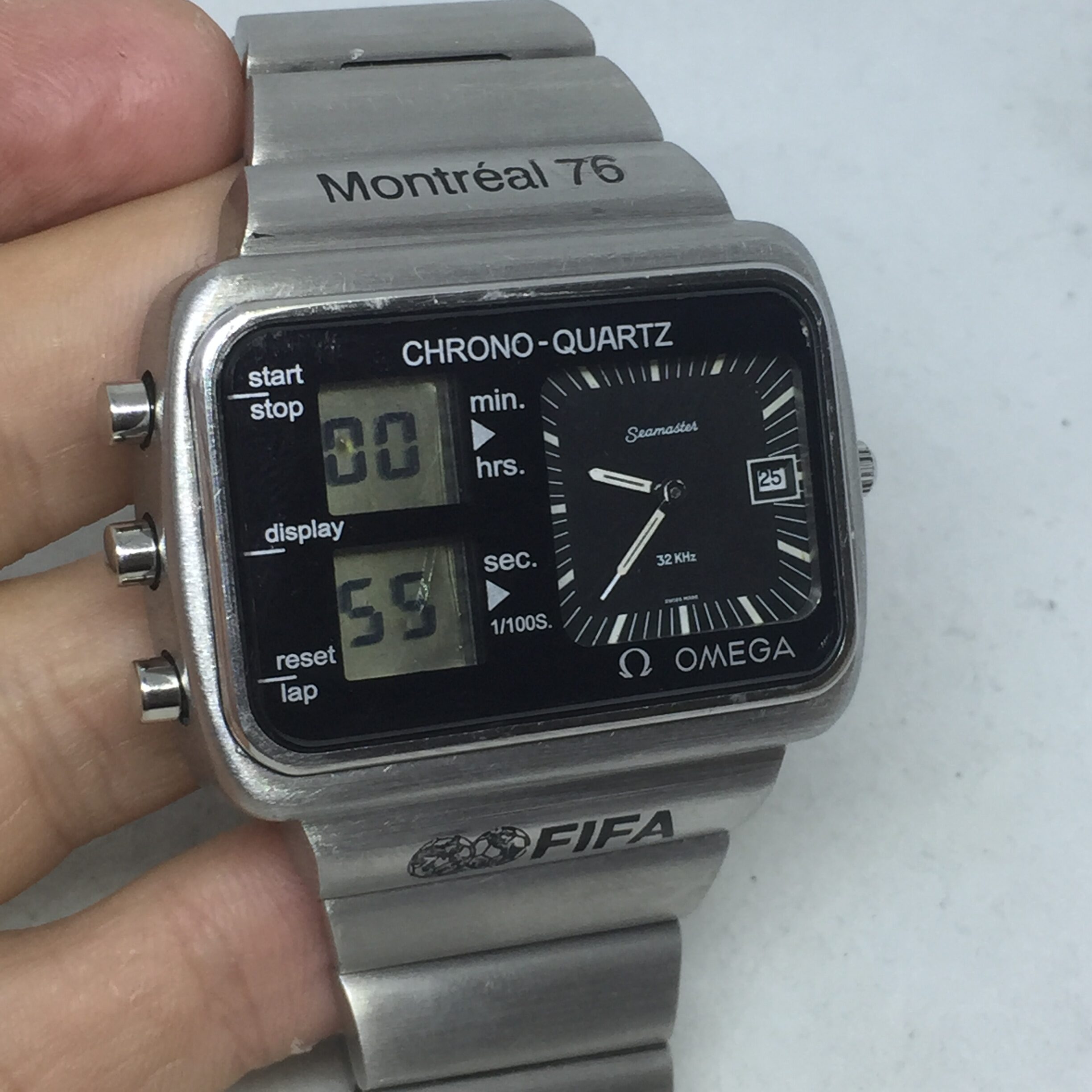 OMEGA SEAMASTER FIFA LIMITED EDITION MONTREAL ALBATROS FROM 1973 CHRONO-QUARTZ