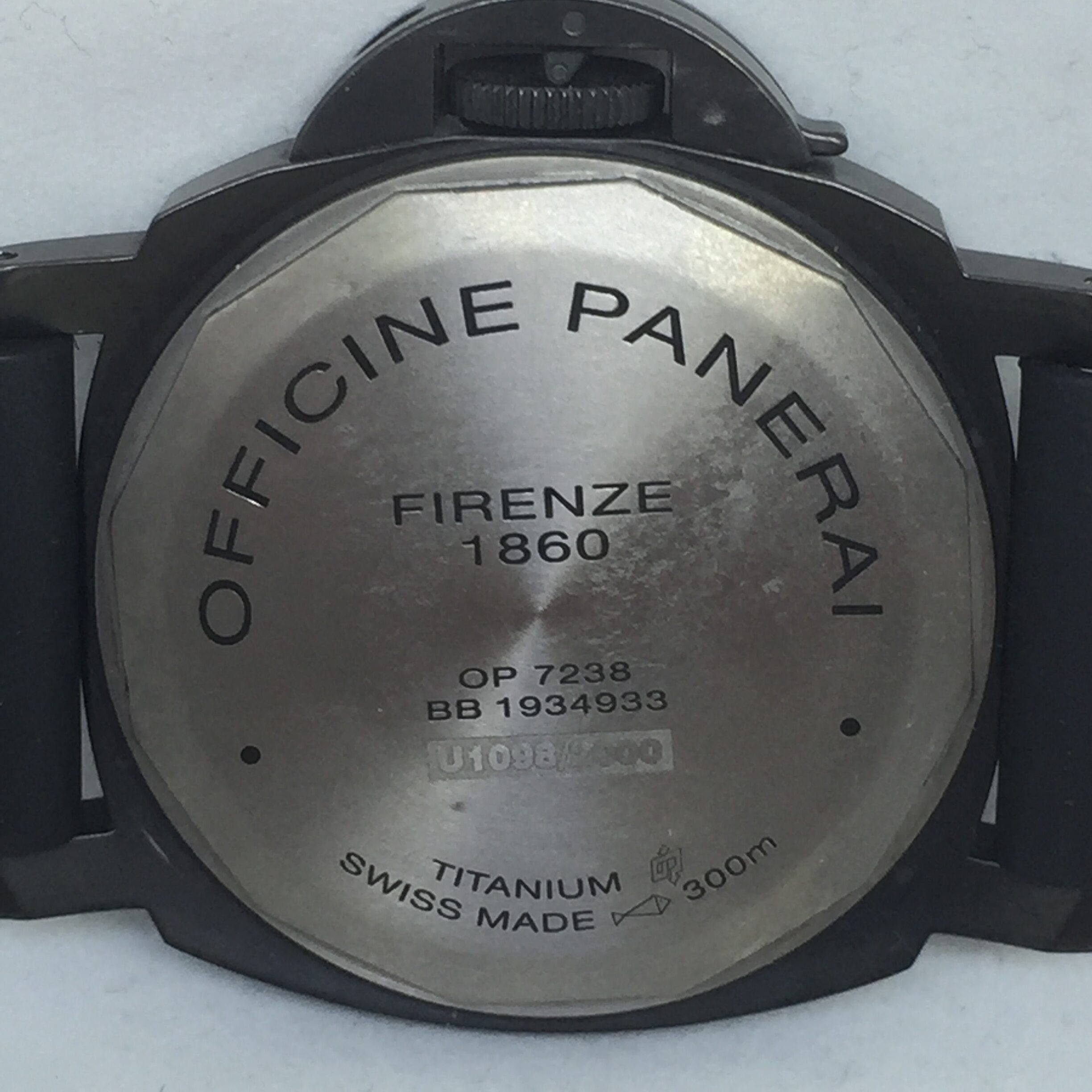 PANERAI LUMINOR 8 DAYS TITANIUM DLC REF PAM779 MANUAL WIND 44MM